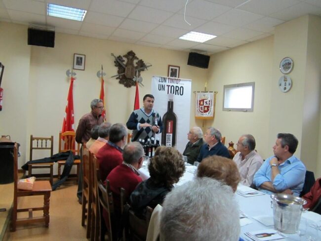 Cata de los Vinos de Toro en la Casa Regional de CyL de Coslada (Madrid) Cata de los Vinos de Toro en la Casa Regional de CyL de Coslada (Madrid)