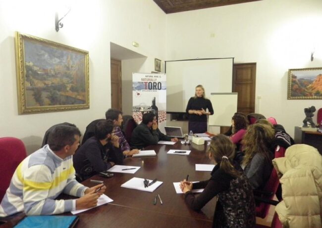 Curso Redes Sociales para trabajadores de Bodegas de Toro