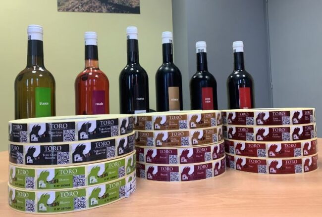 Profundo malestar en la D.O. Toro tras la aparición de una contra-etiqueta de la D.O. en un programa de La Sexta Profundo malestar en la D.O. Toro tras la aparición de una contra-etiqueta de la D.O. en un programa de La Sexta