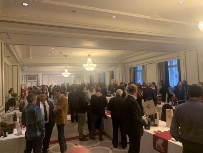 e984a721-3875-4a98-924c-4046b47bc502